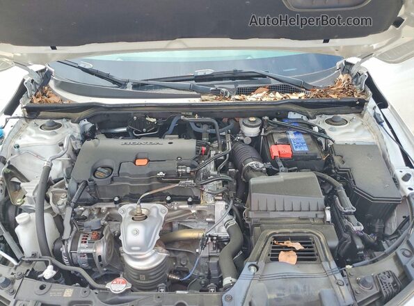 2HGFE2F52RH545055 2024 HONDA CIVIC White Вид задньої частини салону