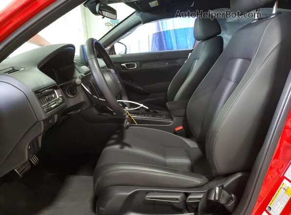 2HGFE2F52TH507753 2026 HONDA CIVIC Красный Вид салона спереди