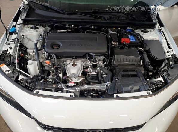 2HGFE2F57TH551909 2026 HONDA CIVIC White Вид задньої частини салону