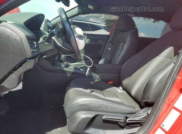 2HGFE2F59NH530868 2022 HONDA CIVIC Red Front interior view