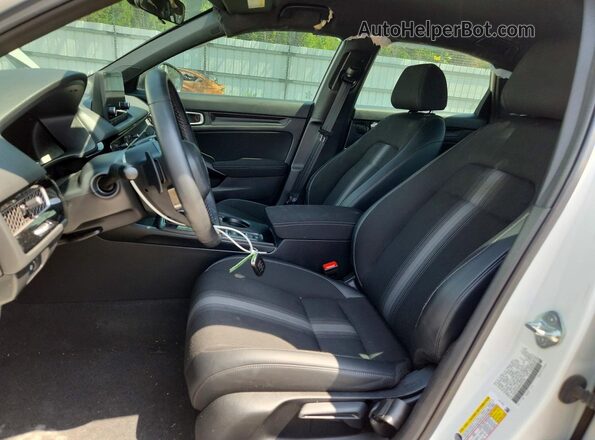 2HGFE2F59PH518139 2023 HONDA CIVIC White Вид салону спереду