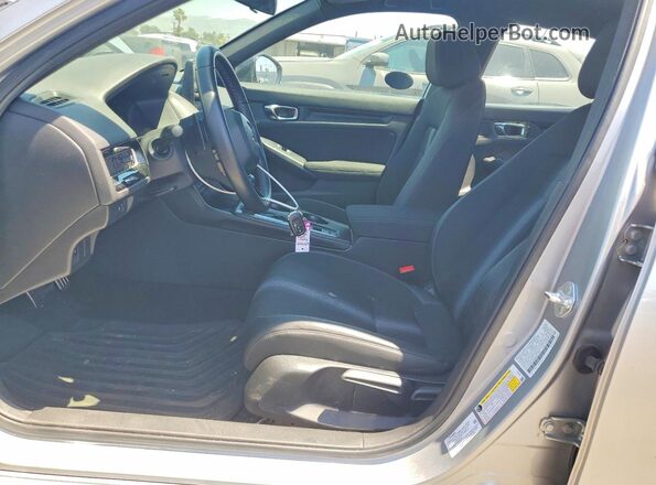 2HGFE2F59SH573067 2025 HONDA CIVIC Серебряный Вид салона спереди