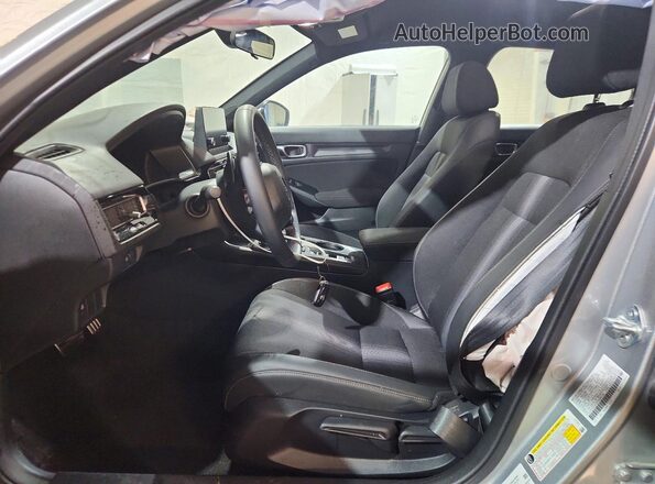 2HGFE2F59TH584796 2026 HONDA CIVIC Silver Widok wnętrza z przodu