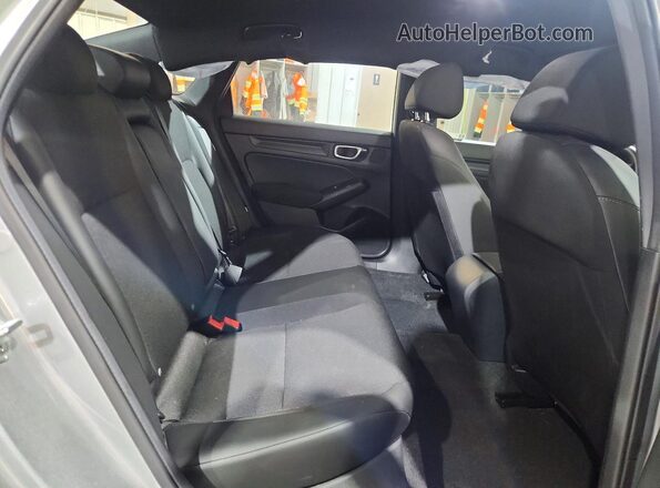 2HGFE2F59TH584796 2026 HONDA CIVIC Silver Widok tylnych siedzeń