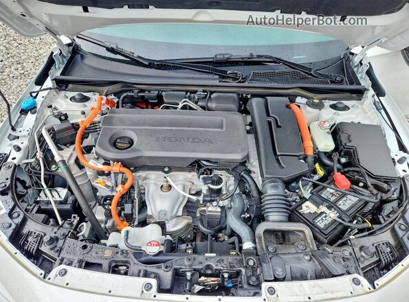 2HGFE4F85TH305401 2026 HONDA CIVIC White Widok wnętrza z tyłu
