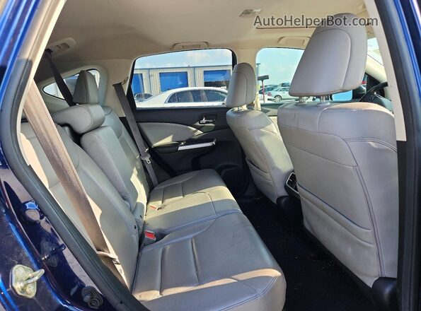 2HKRM3H7XGH542704 2016 HONDA CR-V Blue Rear interior view