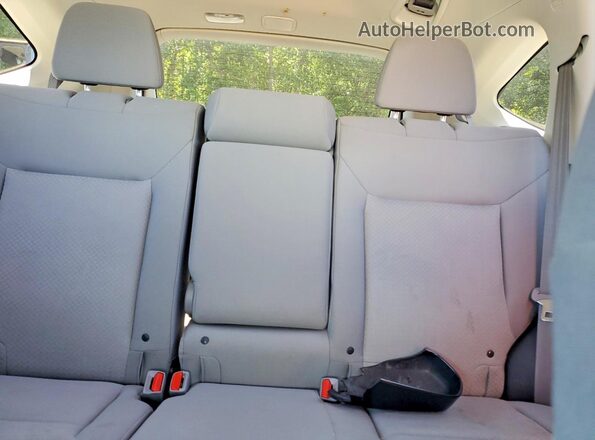2HKRM4H45GH714181 2016 HONDA CR-V Silver Widok tylnych siedzeń