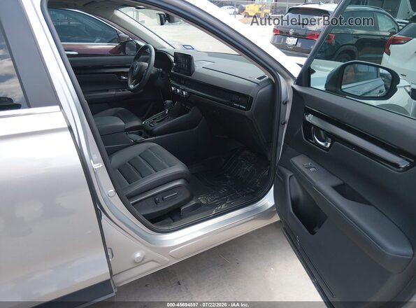 2HKRS3H77RH303040 2024 HONDA CR-V Silver Front interior view