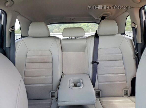 2HKRS4H71RH481371 2024 HONDA CR-V White Rear seats view
