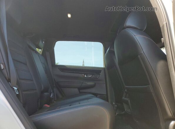 2HKRS6H92RH200370 2024 HONDA CR-V White Rear interior view