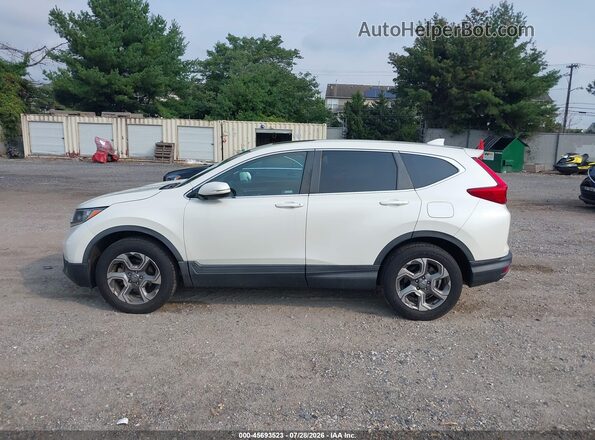 2HKRW2H53JH681812 2018 HONDA CR-V White 360 interior view