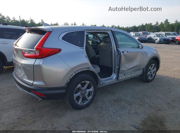 2HKRW2H80HH630563 2017 HONDA CR-V Серебряный Задняя правая четверть
