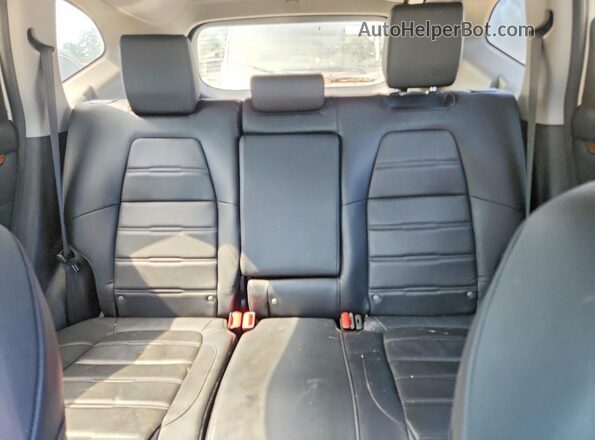 2HKRW2H82NH600752 2022 HONDA CR-V White Widok tylnych siedzeń