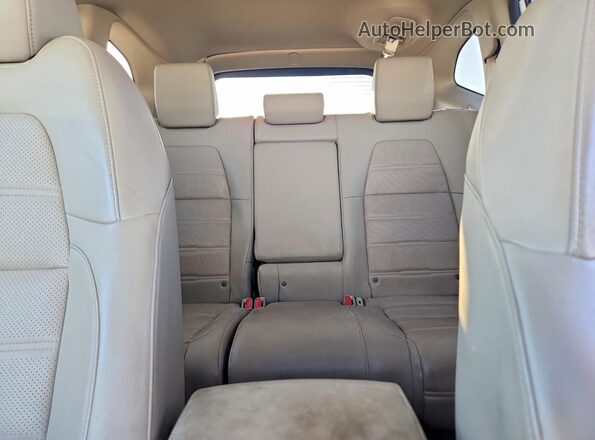 2HKRW2H85HH607683 2017 HONDA CR-V White Вид задніх сидінь