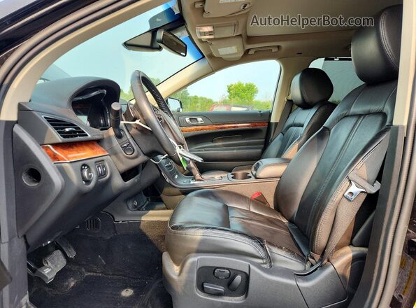 2LMHJ5AT0KBL04162 2019 LINCOLN MKT Черный Вид салона спереди