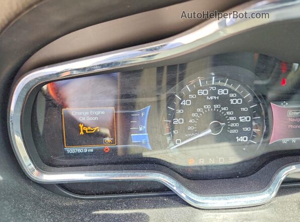 2LMHJ5AT7GBL03176 2016 LINCOLN MKT Gray Widok zestawu wskaźników