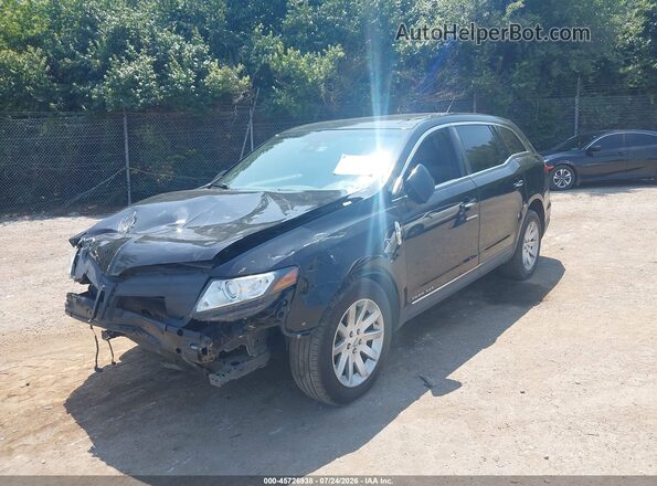 2LMHJ5NK5JBL01869 2018 LINCOLN MKT Черный Передняя левая четверть