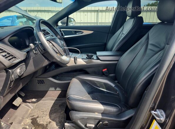 2LMPJ6J99LBL34798 2020 LINCOLN NAUTILUS Gray წინა სალონის ხედი