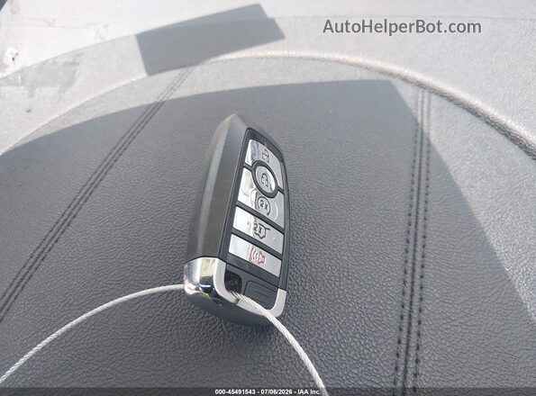 2LMPJ6J9XLBL04600 2020 LINCOLN NAUTILUS White Widok deski rozdzielczej