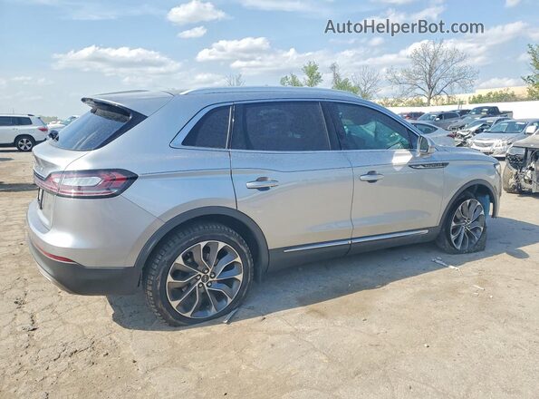 2LMPJ6K90MBL08901 2021 LINCOLN NAUTILUS Silver Tył prawy