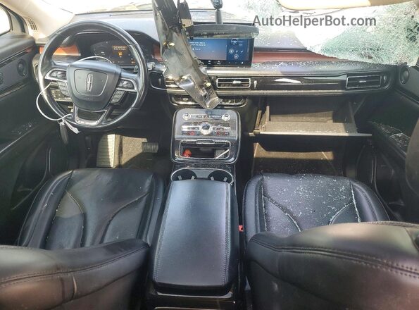 2LMPJ6K90MBL08901 2021 LINCOLN NAUTILUS Silver Widok deski rozdzielczej