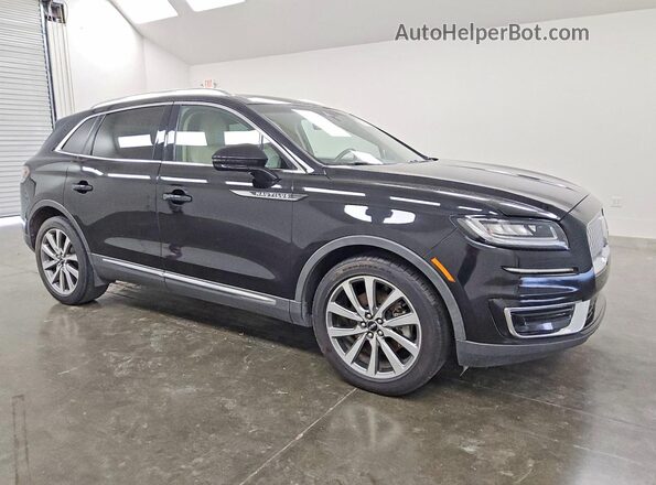 2LMPJ6K93KBL24300 2019 LINCOLN NAUTILUS Black Przód prawy