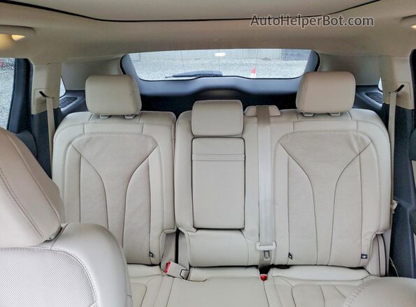 2LMPJ6K97LBL13365 2020 LINCOLN NAUTILUS Black უკანა სავარძლების ხედი