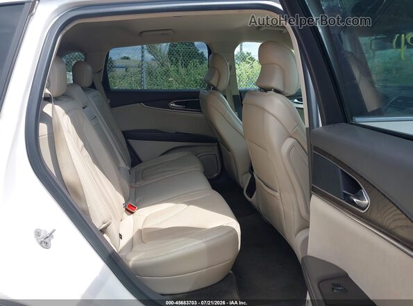 2LMPJ6KR7HBL26320 2017 LINCOLN MKX White Vista de la etiqueta del VIN