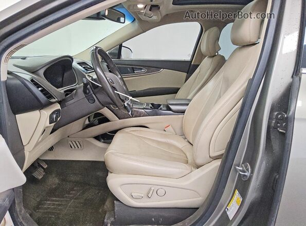 2LMPJ6LR1HBL51311 2017 LINCOLN MKX Silver Вид салону спереду