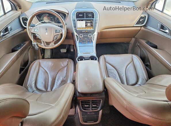 2LMPJ6LR5HBL41459 2017 LINCOLN MKX White Առջևի վահանակի տեսք