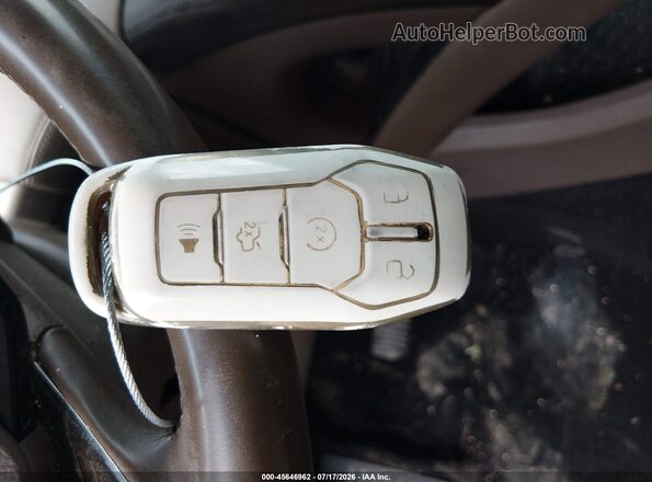 2LMPJ6LR6HBL28879 2017 LINCOLN MKX Gold Widok deski rozdzielczej