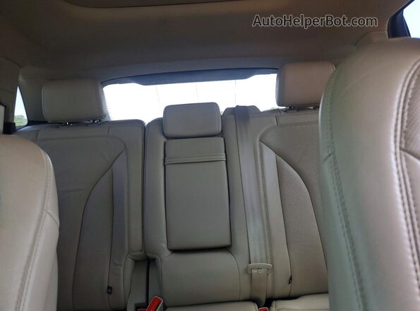 2LMPJ6LR9HBL25586 2017 LINCOLN MKX Black Rear seats view