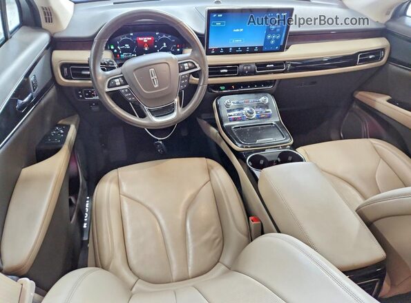 2LMPJ8K91PBL02170 2023 LINCOLN NAUTILUS White Widok deski rozdzielczej