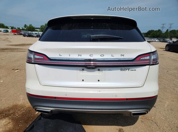 2LMPJ8K93KBL30237 2019 LINCOLN NAUTILUS White უკანა ხედი