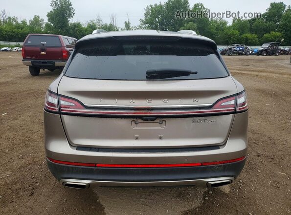 2LMPJ8K96KBL58548 2019 LINCOLN NAUTILUS Tan Vista trasera