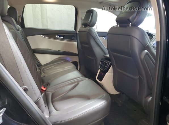 2LMPJ8K99LBL09670 2020 LINCOLN NAUTILUS Black უკანა სალონის ხედი