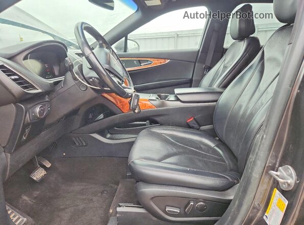 2LMPJ8KP3LBL05158 2020 LINCOLN NAUTILUS Gray Вид салону спереду
