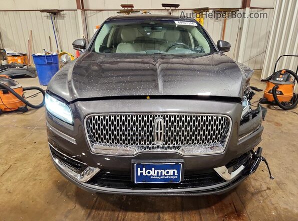 2LMPJ8KP3LBL05824 2020 LINCOLN NAUTILUS Gray Widok z przodu