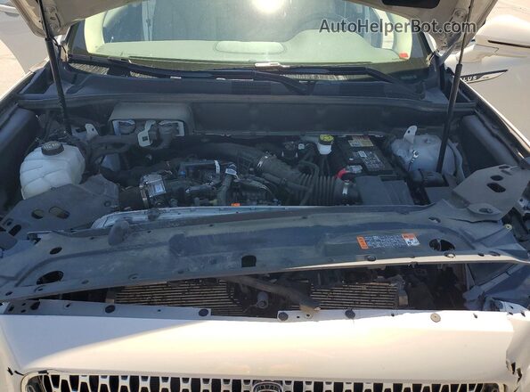 2LMPJ8KP5PBL23246 2023 LINCOLN NAUTILUS Silver ძრავის განყოფილების ხედი