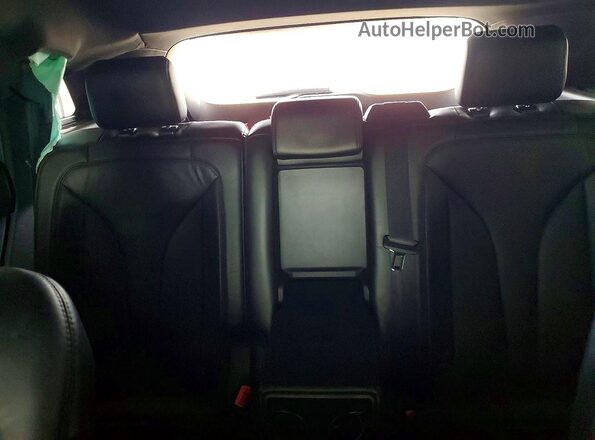 2LMPJ8KP8HBL19242 2017 LINCOLN MKX Gray Rear seats view