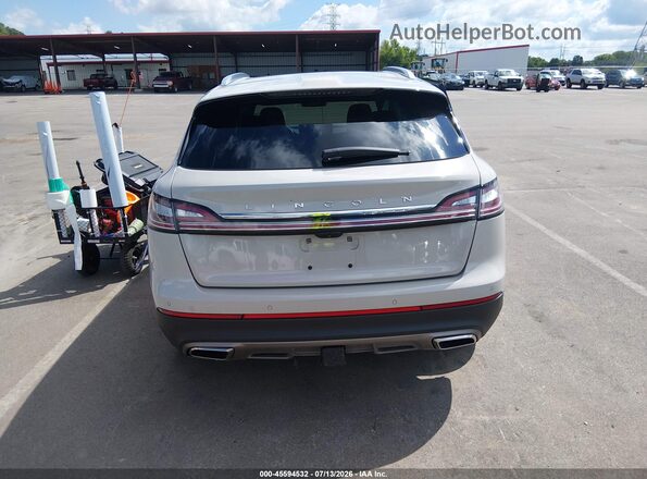 2LMPJ8KP8PBL09101 2023 LINCOLN NAUTILUS Beige 