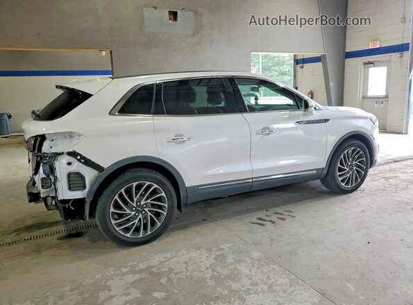 2LMPJ8L91KBL21471 2019 LINCOLN NAUTILUS White Задня права чверть