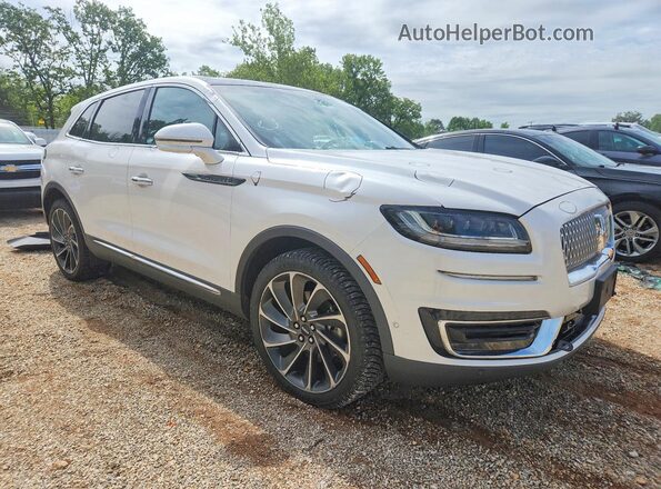 2LMPJ8LP2KBL12776 2019 LINCOLN NAUTILUS White Front right