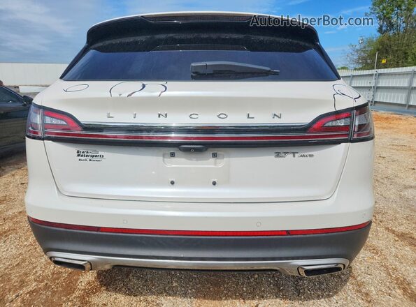 2LMPJ8LP2KBL12776 2019 LINCOLN NAUTILUS White Rear view