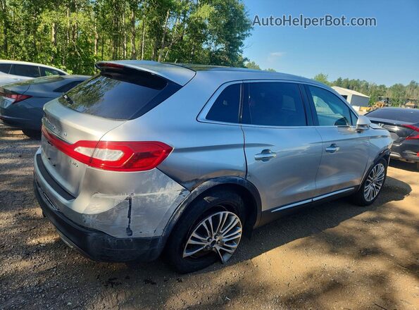 2LMPJ8LR3JBL49108 2018 LINCOLN MKX Серебряный Задняя правая четверть