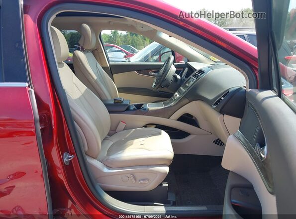 2LMPJ8LR9JBL50053 2018 LINCOLN MKX Red Вид салону спереду