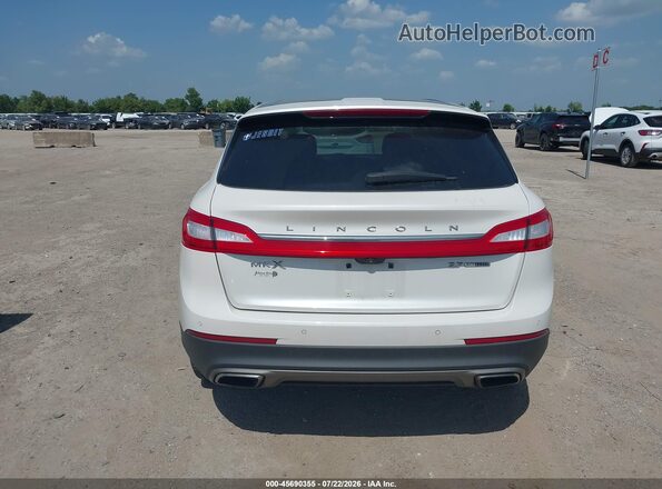 2LMTJ6LP4GBL33560 2016 LINCOLN MKX White 