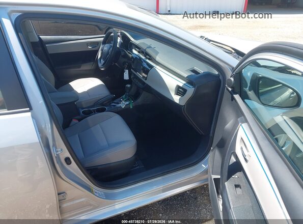 2T1BURHE0GC562580 2016 TOYOTA COROLLA Silver Вид салону спереду