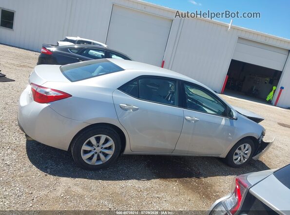 2T1BURHE0GC562580 2016 TOYOTA COROLLA Silver Вид задньої частини салону