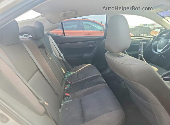 2T1BURHE0HC885531 2017 TOYOTA COROLLA Silver Rear seats view